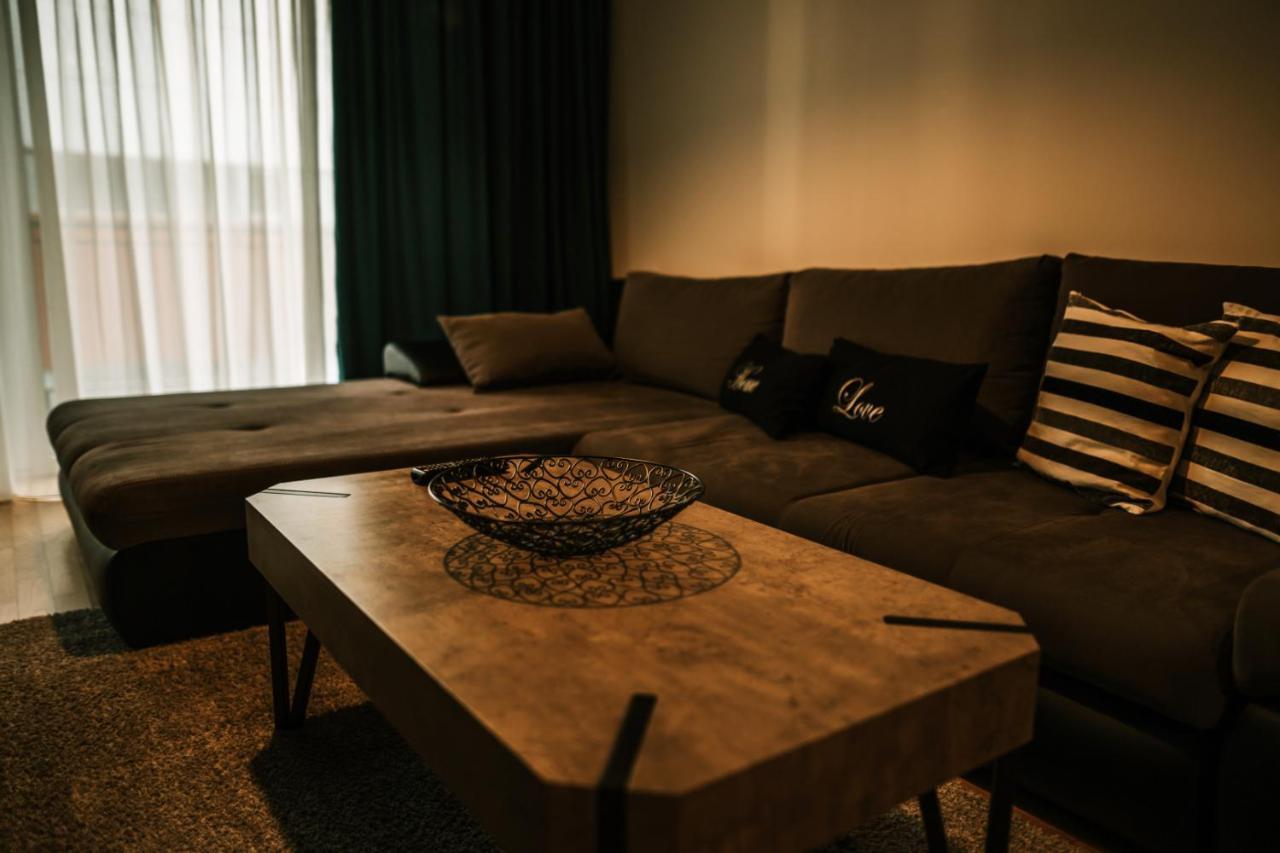 Downtown Premium Apartments Brasov Exterior photo