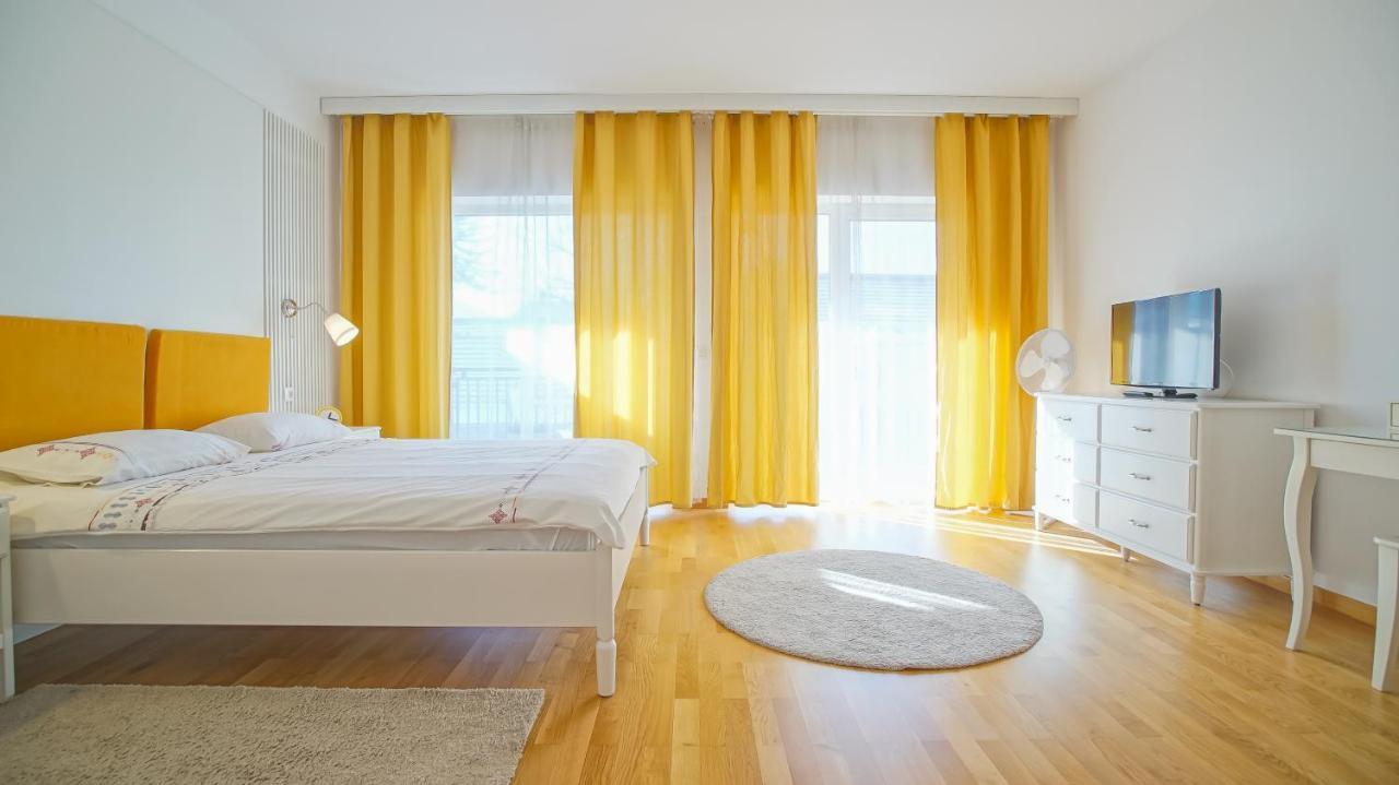 Downtown Premium Apartments Brasov Exterior photo